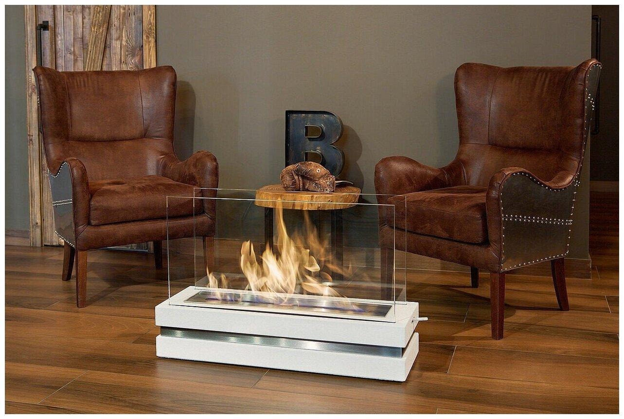 напольный биокамин в интерьере гостиной